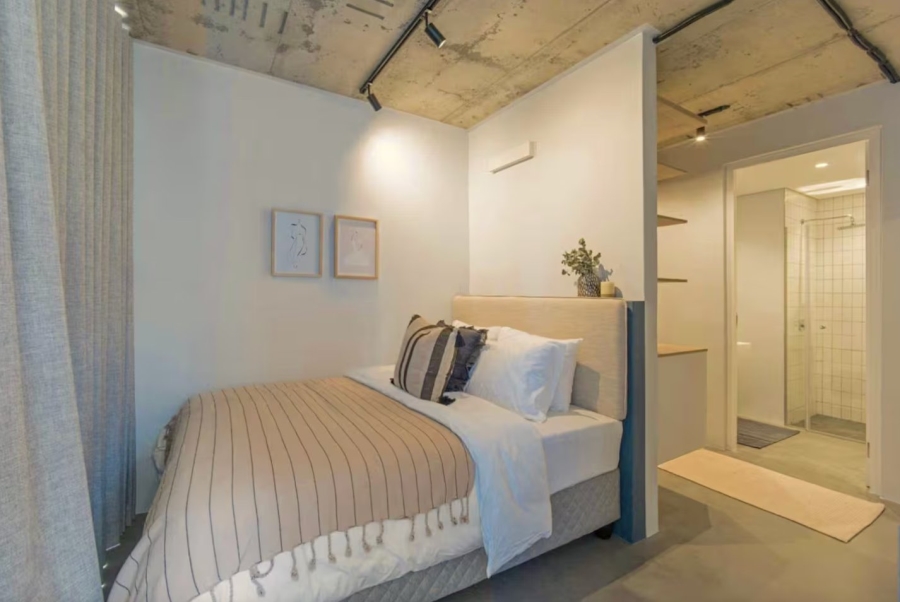 2 Bedroom Property for Sale in Sea Point Western Cape